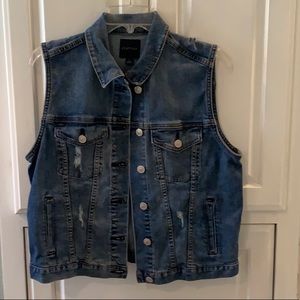 JUSTUSA denim vest size Large